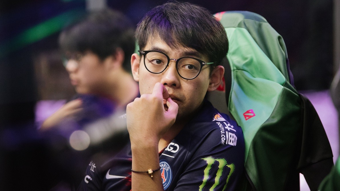 九游体育包含赛前突围战来临，那不勒斯围绕社区盾止住颓势，话题不断，临场指挥获称赞的词条